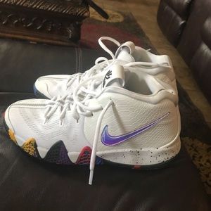 Kyrie 4’s